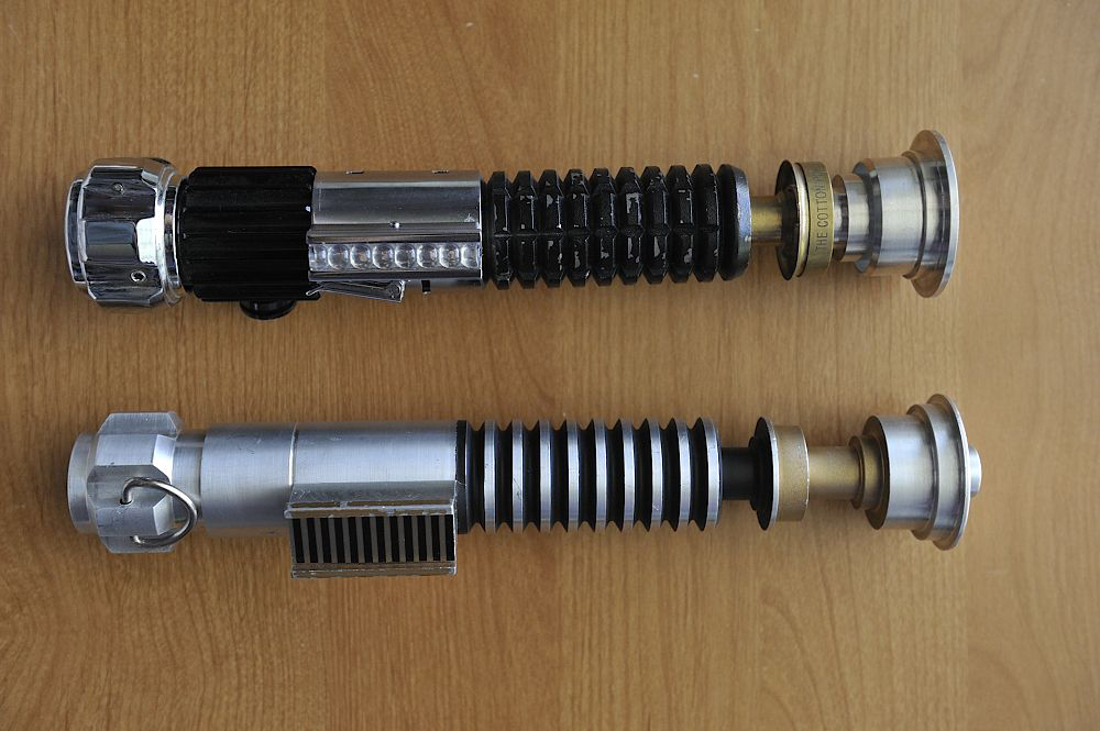 obi wan and luke lightsaber